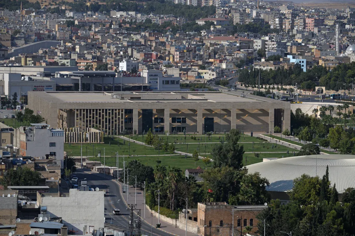 The Şanlıurfa Archaeology Museum building in its park seen from above, a stop on Gobekli Tepe tours from Şanlıurfa